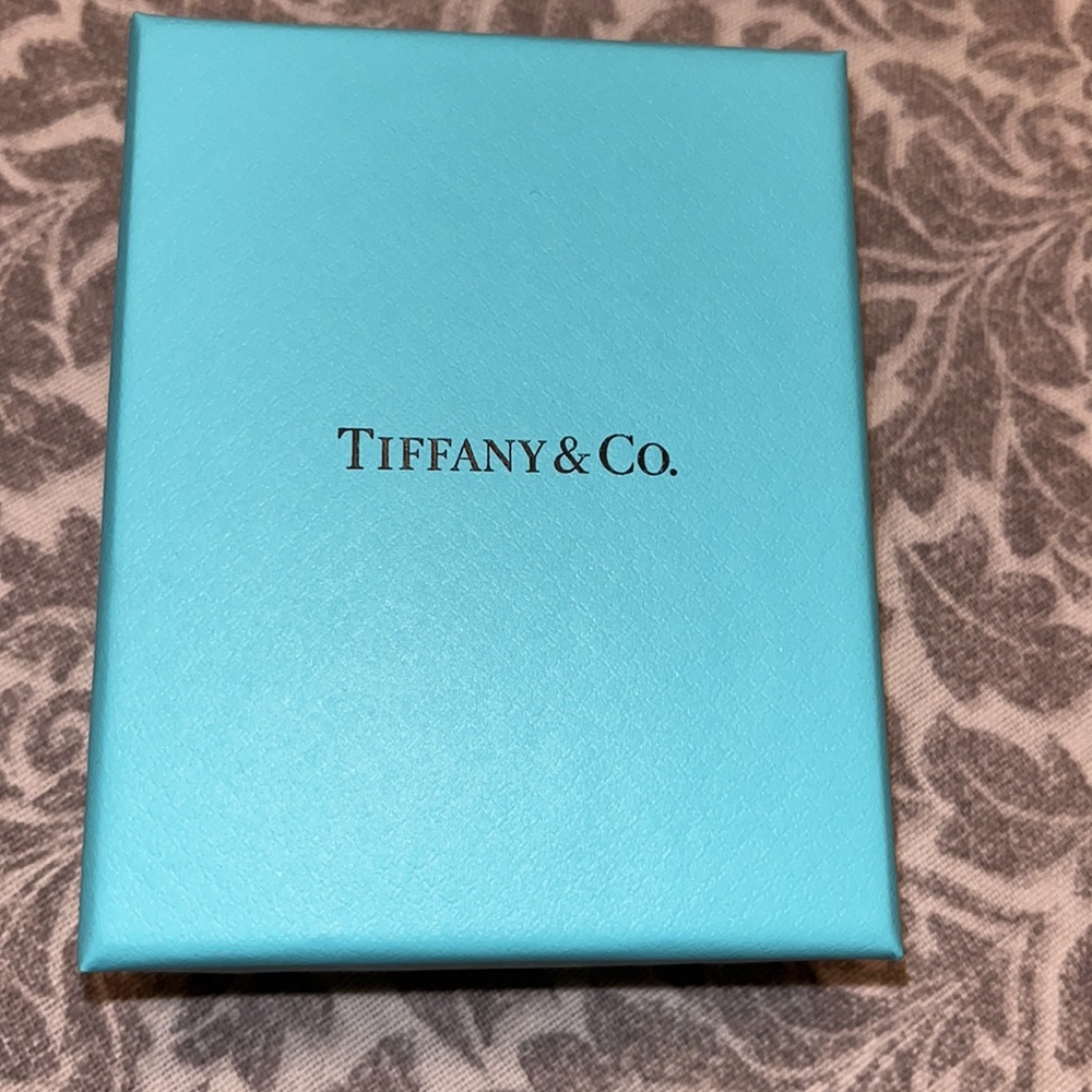 Tiffany & Co. gift box